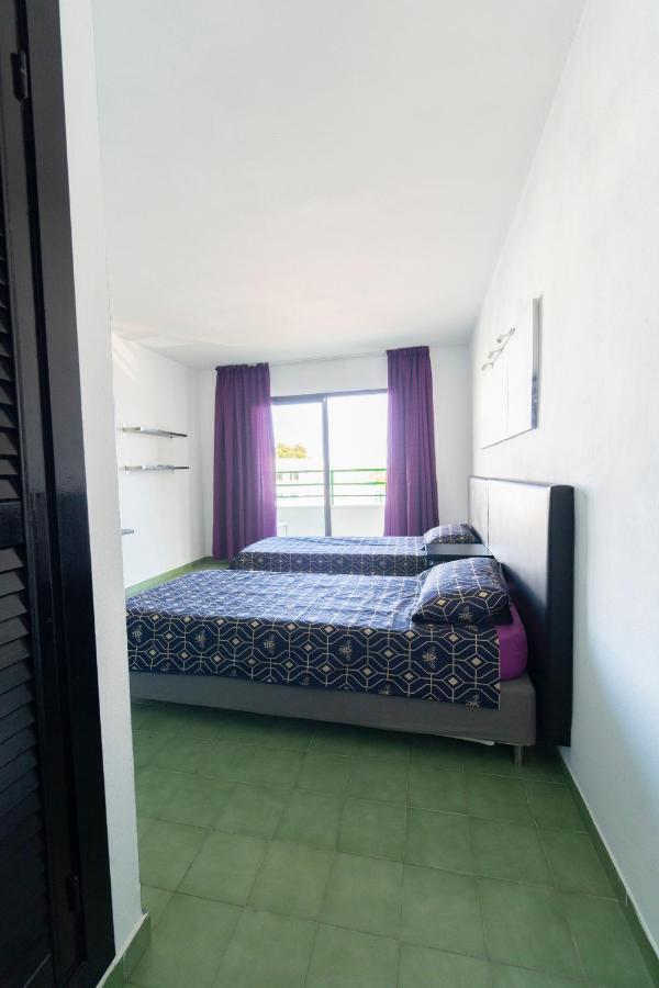 Coconut Apartments - Adults Only มากาลุฟ ภายนอก รูปภาพ
