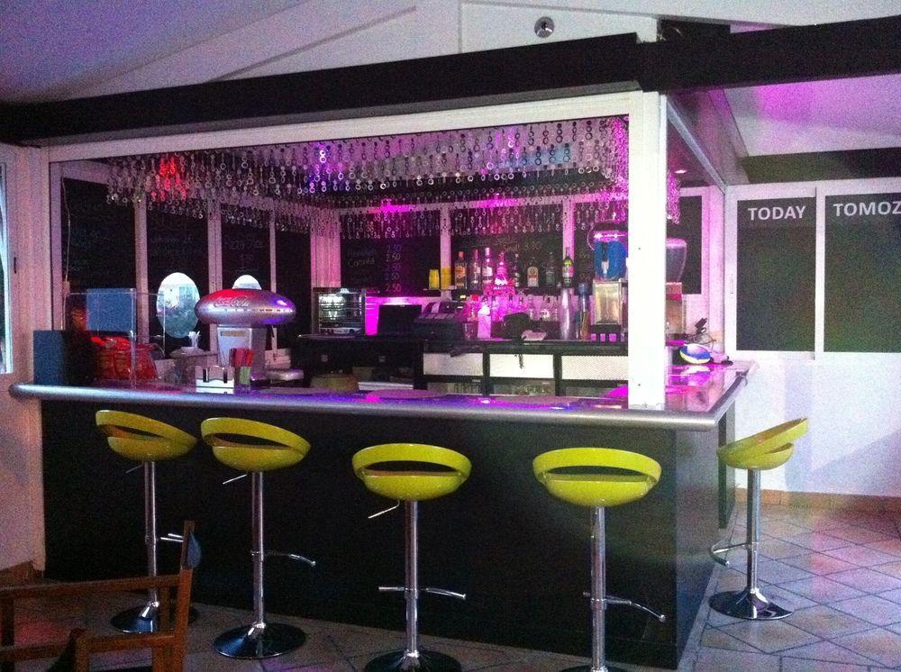 Coconut Apartments - Adults Only มากาลุฟ ภายนอก รูปภาพ