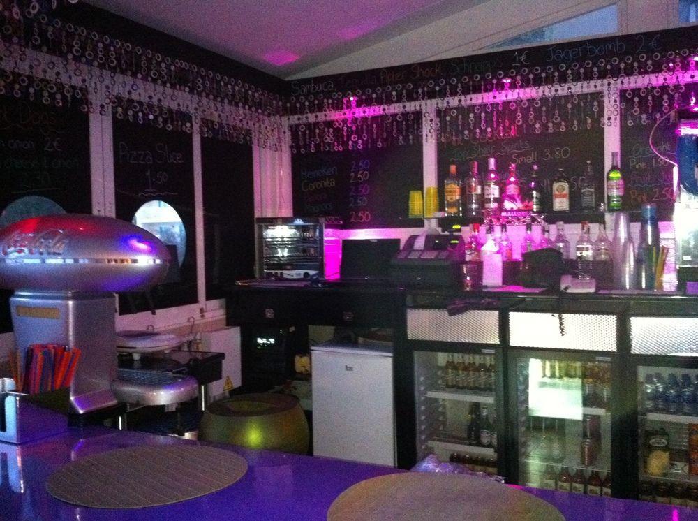 Coconut Apartments - Adults Only มากาลุฟ ภายนอก รูปภาพ